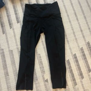 Lululemon cropped leggings